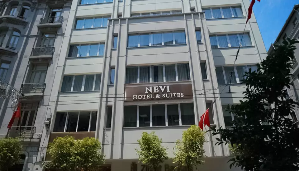 هتل نوی سوئیت تکسیم